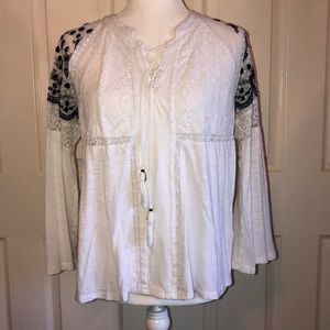 Lucky Brand white and Blue Top